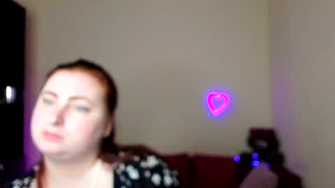 Snapshot of alicia_side_red chatting on 06-24-26, 11:20 Alicia online show from 06-24-26, 11:20