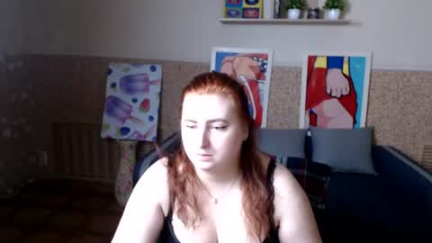 Snapshot of alicia_side_red chatting on 07-13-26, 05:21 Alicia online show from 07-13-26, 05:21