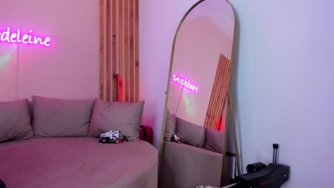 Snapshot of alicia_summer_ chatting on 06-02-26, 08:44 alicia_summer_ online show from 06-02-26, 08:44