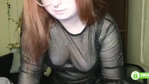 Alicia online show from 05-13-26, 06:22