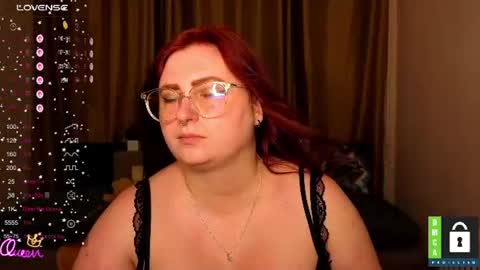 Snapshot of aliciaaared_kis chatting on 06-15-26, 11:23 Alicia online show from 06-15-26, 11:23