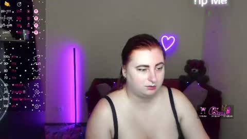 Snapshot of aliciaaared_kis chatting on 06-22-26, 05:26 Alicia online show from 06-22-26, 05:26