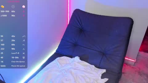 Jennyfer online show from 01-19-25, 10:17