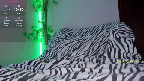 Jennyfer online show from 03-07-25, 11:38