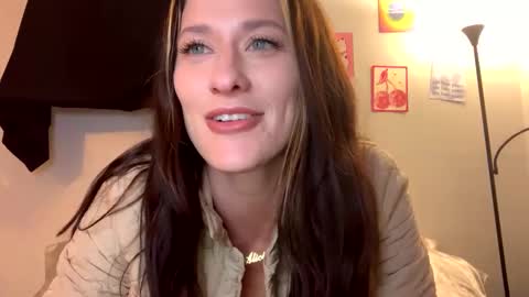 teacherspet69 online show from 11-01-25, 08:16