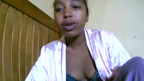 Snapshot of alicianah chatting on 09-09-25, 11:54 alicianah online show from 09-09-25, 11:54