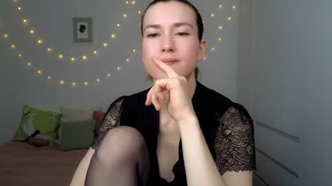 Snapshot of alicianoveli chatting on 07-04-26, 04:18 alicianoveli online show from 07-04-26, 04:18