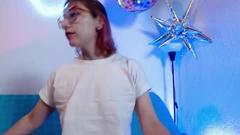  Alicia  online show from 11-08-25, 11:43