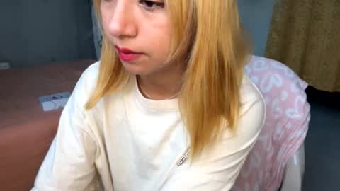 Snapshot of alicie_oconoor chatting on 05-29-26, 10:57 Karla Oconoor online show from 05-29-26, 10:57