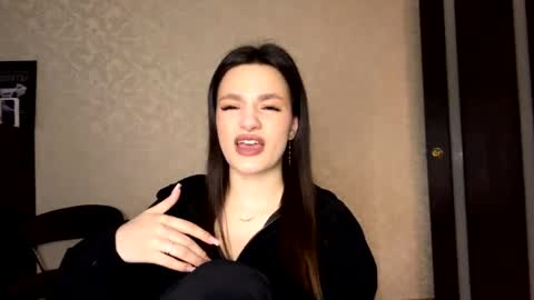 Niki online show from 03-22-26, 03:15