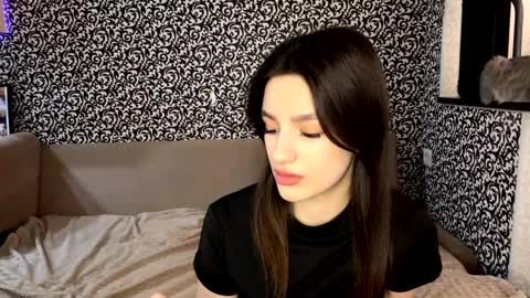 Niki online show from 04-01-26, 01:01