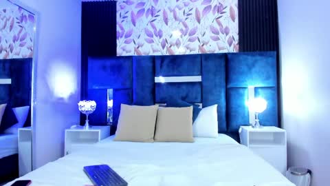 Snapshot of alidiaz__ chatting on 04-18-26, 07:58 Ali Diaz online show from 04-18-26, 07:58