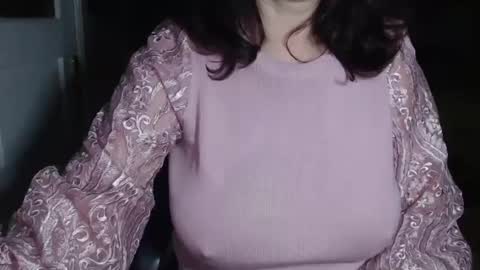 Snapshot of alidue chatting on 12-26-24, 06:43 Alidue online show from 12-26-24, 06:43