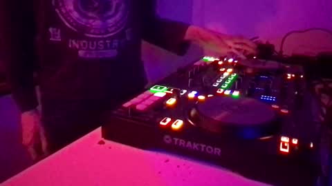 busco rockera online show from 02-20-25, 06:13