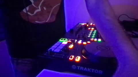 busco rockera online show from 03-02-25, 07:23