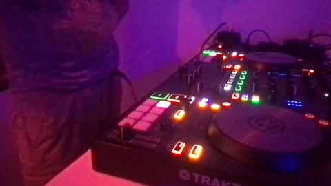 busco rockera online show from 03-10-25, 06:34