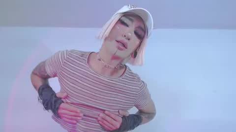     online show from 02-16-26, 09:00