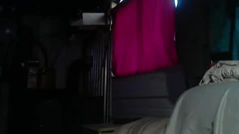 AlienLifestyle Productions - A Gay Guy and his Straight Friend online show from 01-15-26, 01:37