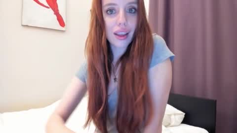 Snapshot of aliensi chatting on 11-24-25, 09:03 aliensi online show from 11-24-25, 09:03