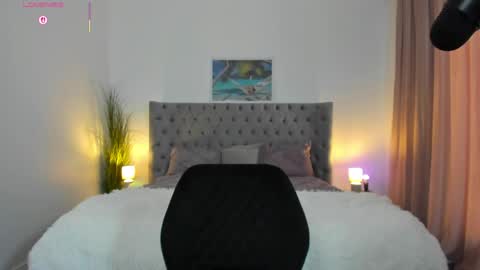 Aliessia online show from 05-05-26, 06:10