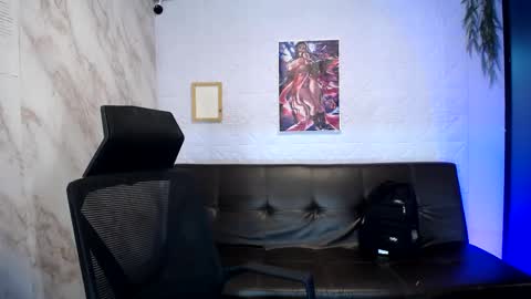 Alice online show from 03-11-25, 03:34