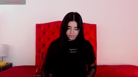 aliice_walker_ online show from 12-16-24, 02:49