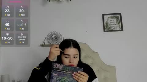 aliice_walker_ online show from 02-03-25, 12:14