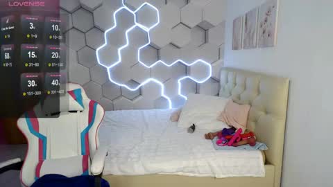 aliicemeow online show from 05-16-26, 02:19