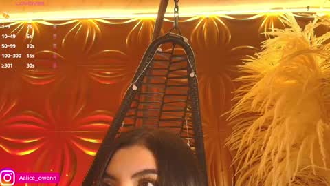 Snapshot of aliiceowen chatting on 02-06-25, 03:37 Alicie online show from 02-06-25, 03:37