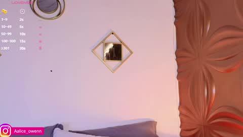 Snapshot of aliiceowen chatting on 02-17-25, 05:14 Alicie online show from 02-17-25, 05:14