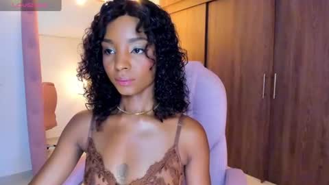 Snapshot of alika_houston chatting on 06-19-26, 04:50 IG Alik nasso online show from 06-19-26, 04:50