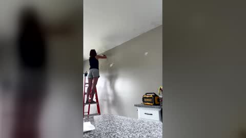 alikat2024 online show from 04-15-26, 05:42