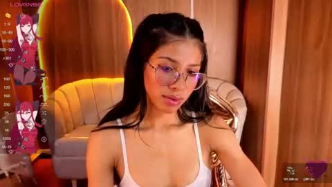 Snapshot of alina_b_ chatting on 07-06-26, 08:11 alina_b_ online show from 07-06-26, 08:11