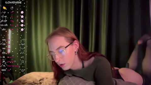 Snapshot of alina_flow chatting on 09-25-25, 02:54 Alexa online show from 09-25-25, 02:54