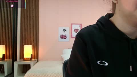 Alina online show from 04-10-26, 11:37