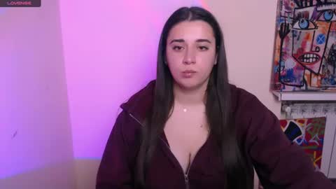 Snapshot of alinaasti_ chatting on 06-16-26, 07:11 Alina online show from 06-16-26, 07:11
