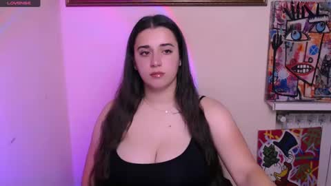 Snapshot of alinaasti_ chatting on 06-18-26, 07:08 Alina online show from 06-18-26, 07:08