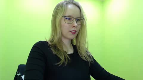 Snapshot of alinasei chatting on 03-31-26, 05:35 alinasei online show from 03-31-26, 05:35