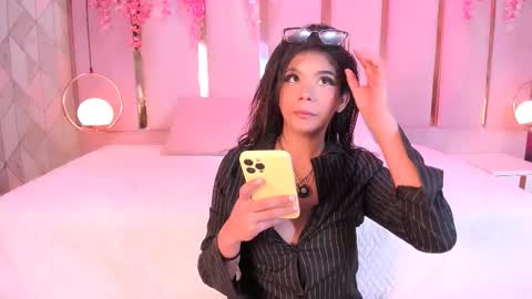 Snapshot of alinasweett chatting on 02-02-26, 12:37 online show from 02-02-26, 12:37