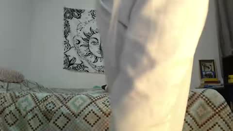  Ali  online show from 12-19-24, 02:56