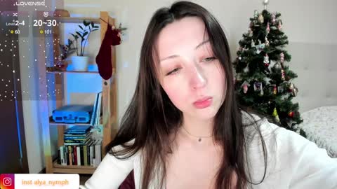 Snapshot of aline_dreamy chatting on 01-02-25, 01:19 Alya PVT open online show from 01-02-25, 01:19