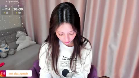 Snapshot of aline_dreamy chatting on 01-06-25, 06:10 Alya PVT open online show from 01-06-25, 06:10