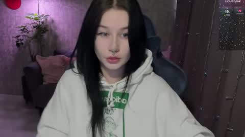 Aline Greeeen online show from 04-10-26, 09:03