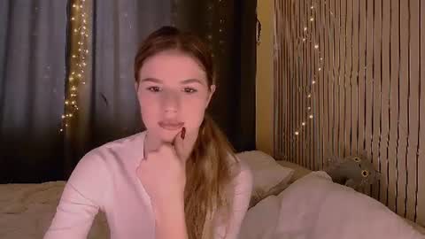 Snapshot of alisa_swan_ chatting on 06-10-26, 12:37 alisa_swan_ online show from 06-10-26, 12:37
