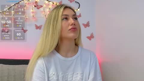 Snapshot of alisawilson_ chatting on 03-12-25, 05:46 Alisa online show from 03-12-25, 05:46