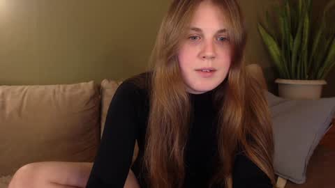 alisaxxxshy online show from 01-08-25, 11:30