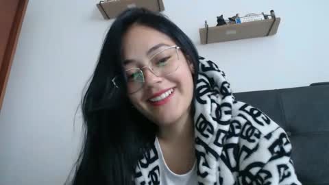 alisha_9997 online show from 02-10-26, 03:27
