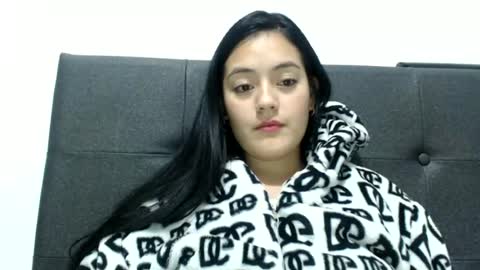 Snapshot of alisha_9997 chatting on 06-19-26, 03:00 alisha_9997 online show from 06-19-26, 03:00
