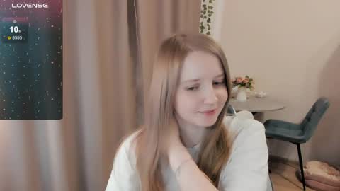Snapshot of alisha_ley chatting on 04-20-26, 03:04 Alya online show from 04-20-26, 03:04