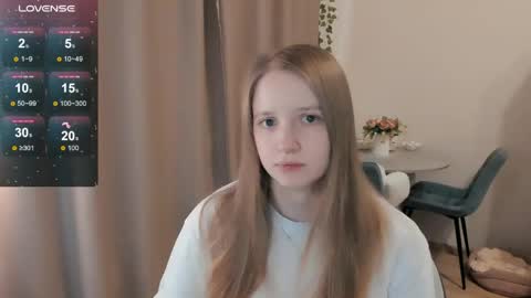 Snapshot of alisha_ley chatting on 04-26-26, 08:23 Alya online show from 04-26-26, 08:23
